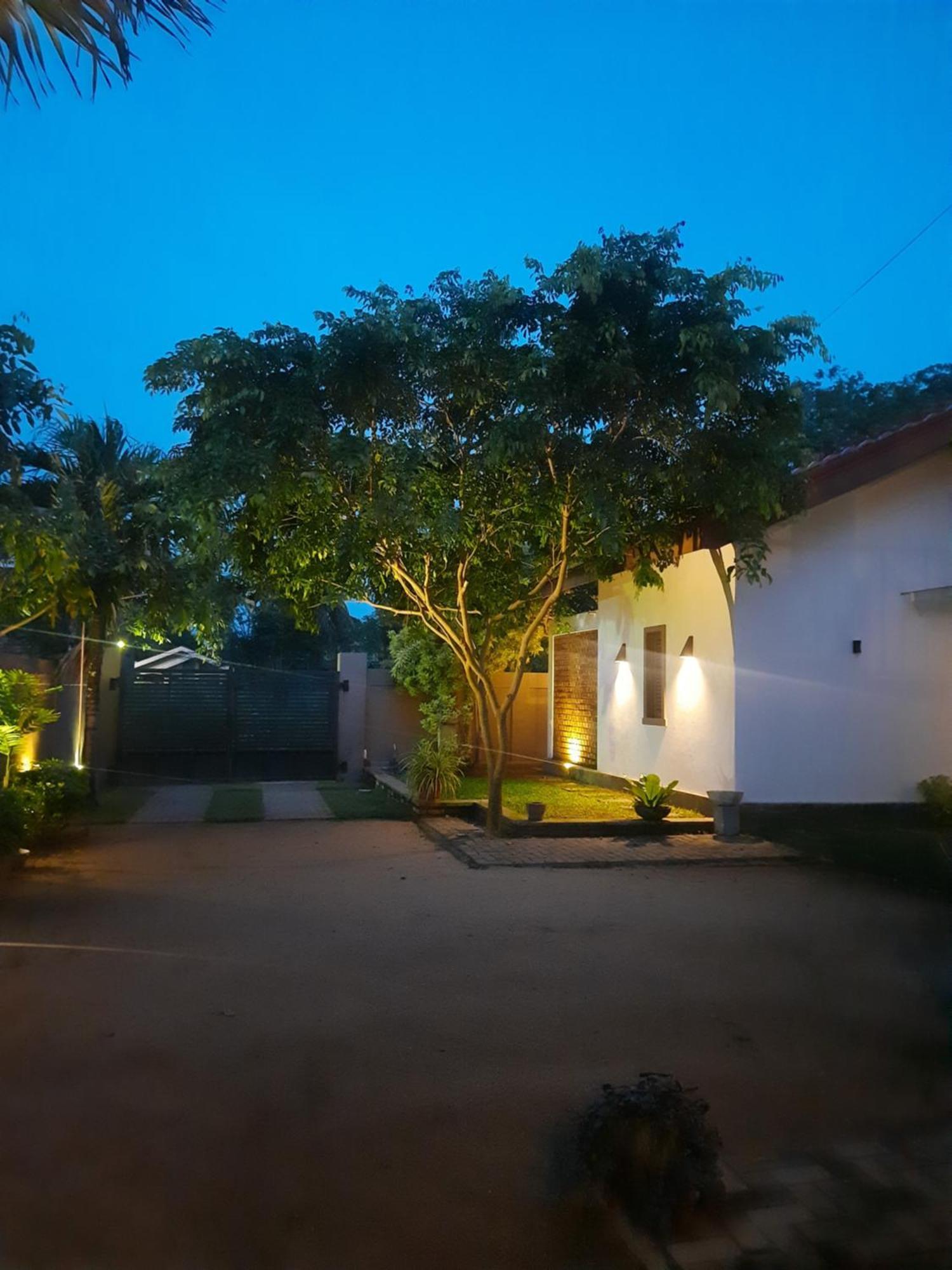 Villa A50 Negombo Exterior photo