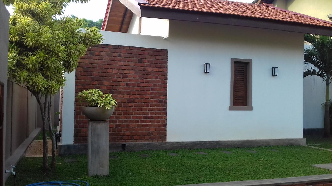 Villa A50 Negombo Exterior photo